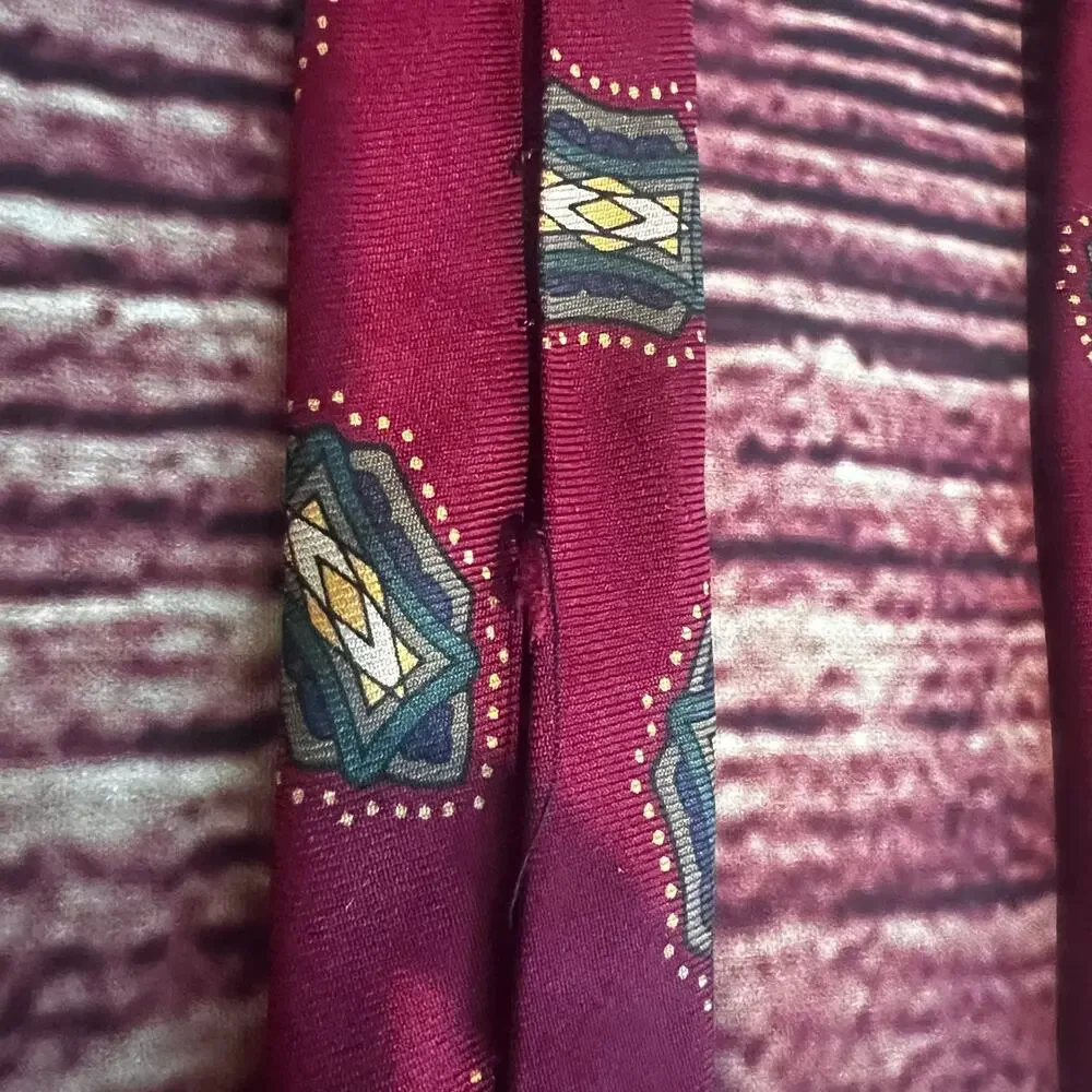 Lands End Direct Merchants 100% Silk Skinny Tie 58x3.5 Red Green Abstract
